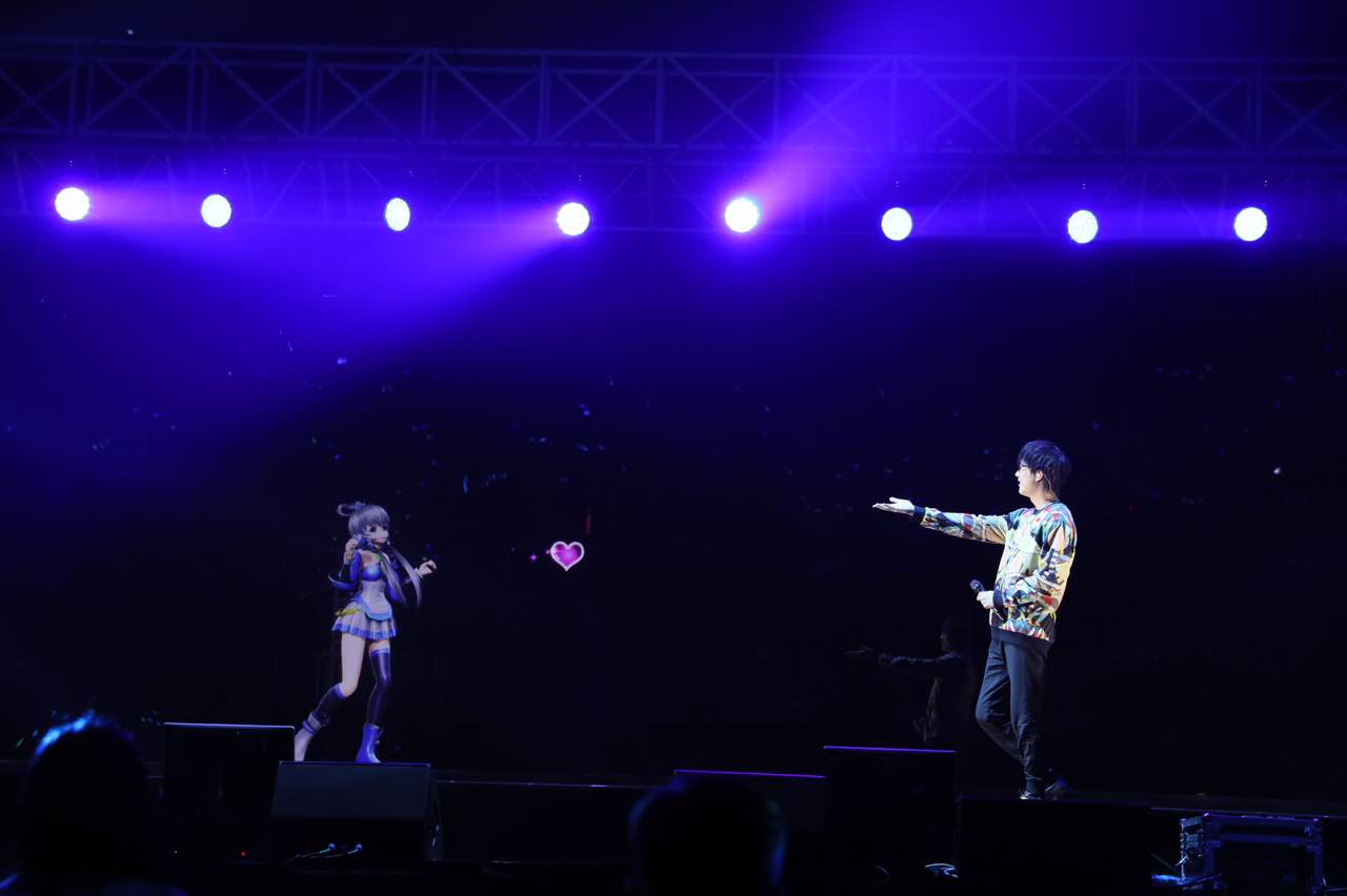 Singer Vae Vsinger's Live Concert Recap - VNN