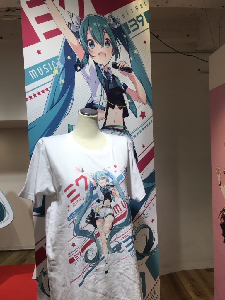 Hatsune Miku x Parco [39 Culture]